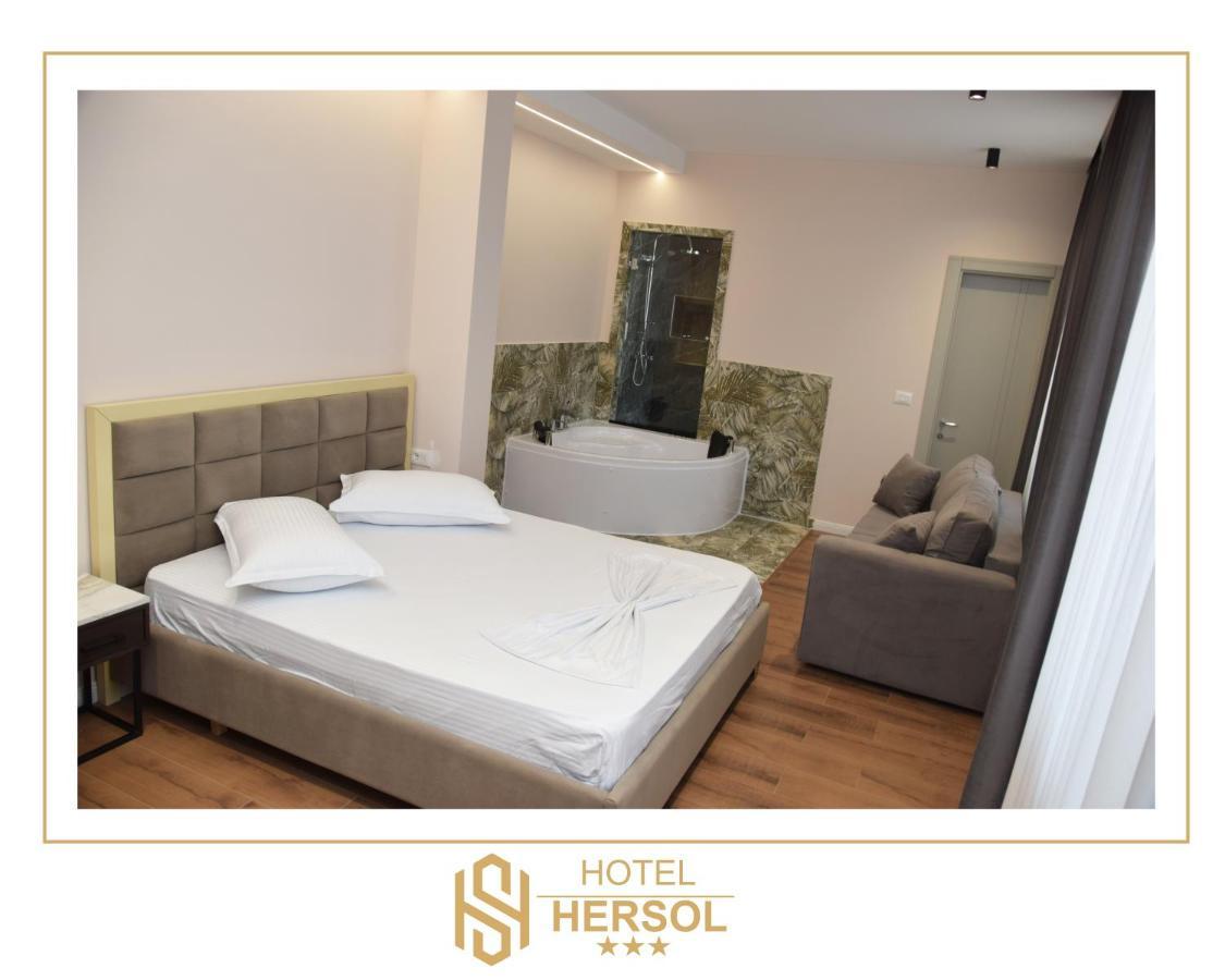 Hotel Hersol Драч Екстериор снимка