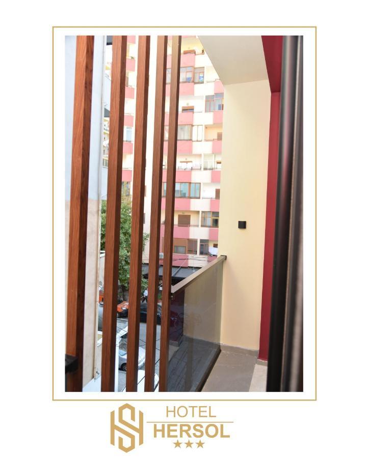 Hotel Hersol Драч Екстериор снимка