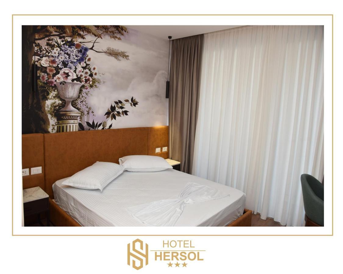 Hotel Hersol Драч Екстериор снимка
